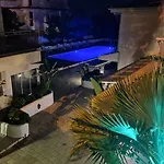 Harika Bir Yer Lägenhet *