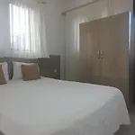 شقة Guenluek Kiralik & Havuzlu