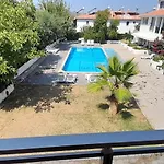 아파트 Guenluek Kiralik & Havuzlu 올루데니스
