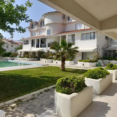 Harika Bir Yer Apartment